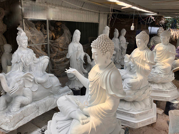 Mẫu tượng Phật Dược Sư bằng đá đẹp